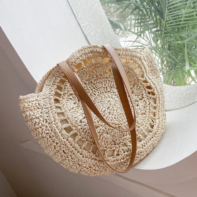 Pyöreä käsinkudottu olkilaukku | Boho-tyyli & kesälook | Ihanteellinen rannalle ja kaupunkielämään