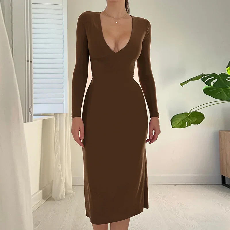 Mireille | Elegant bodycon-mekko nauhoilla ja veistoksellisella efektillä