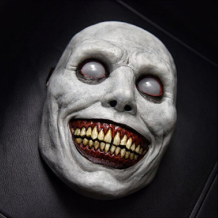 Máscara de demonio de Halloween - látex orgánico con aterradores ojos blancos