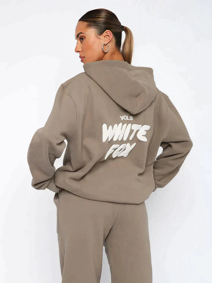 Shimer White Fox treeniasu | Rento istuvuus ylisuurilla silueteilla