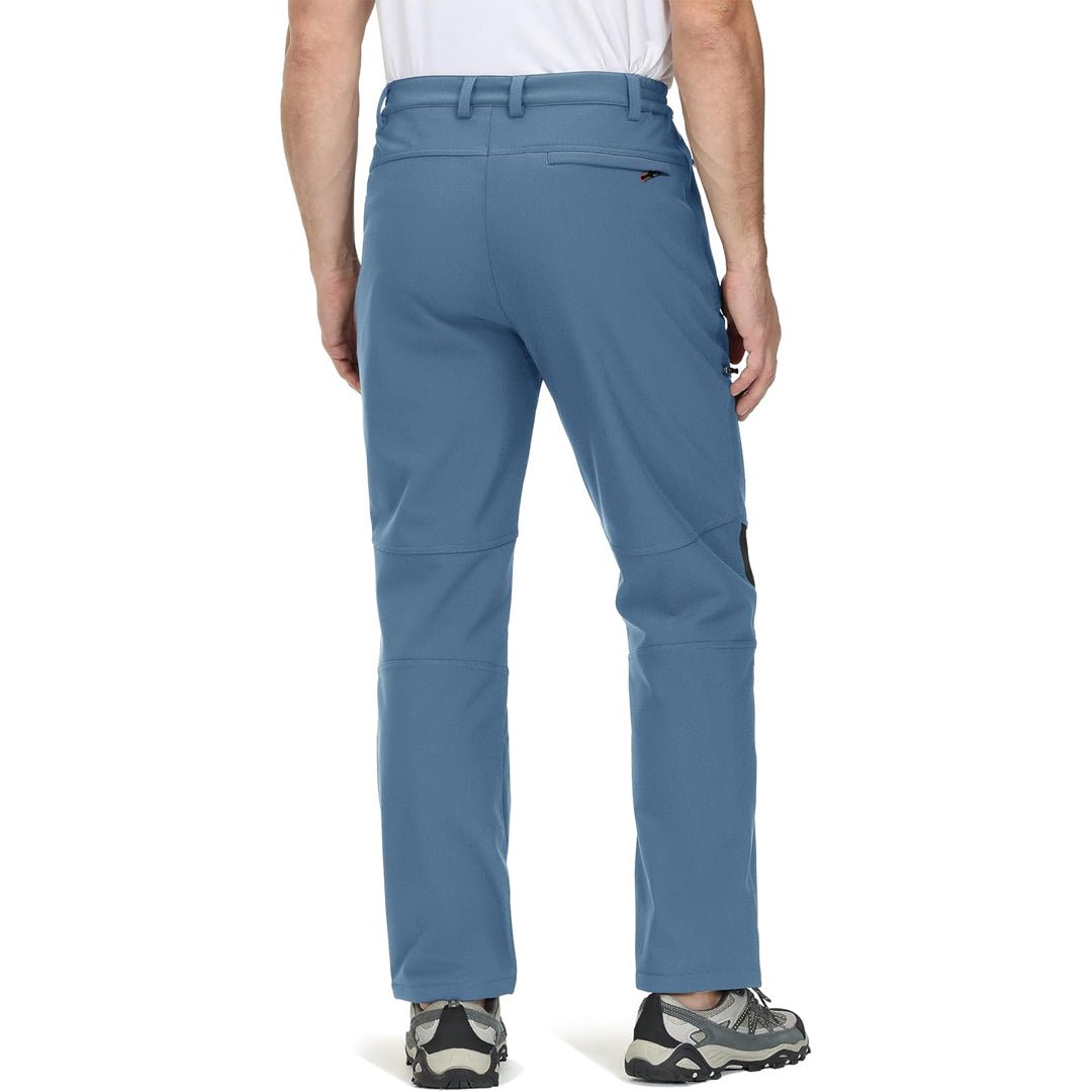 Water-resistant men's ski pants with fleece lining and reinforced knees for winter sports