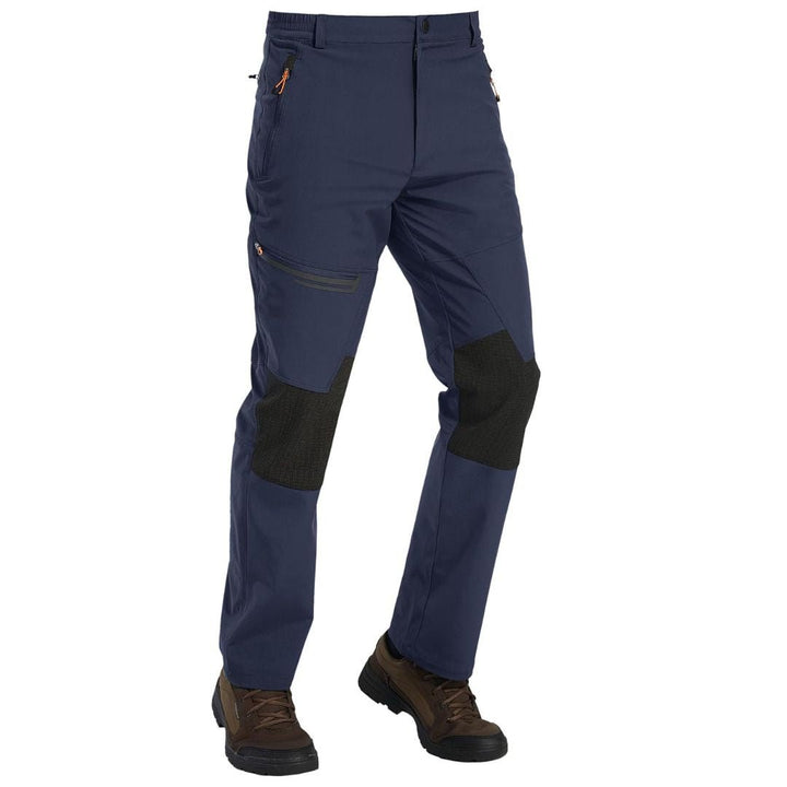 Water-resistant men's ski pants with fleece lining and reinforced knees for winter sports