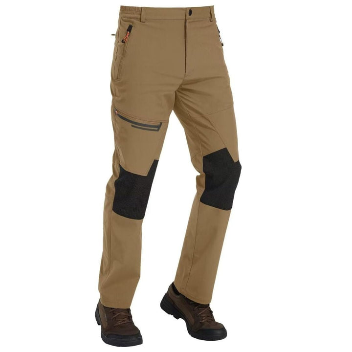 Water-resistant men's ski pants with fleece lining and reinforced knees for winter sports