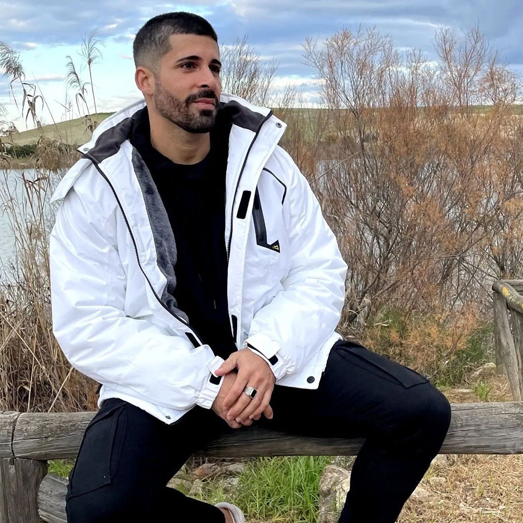 Wodoodporna kurtka narciarska dla mężczyzn z miękką podszewką z polaru i praktycznymi kieszeniami do sportów zimowych