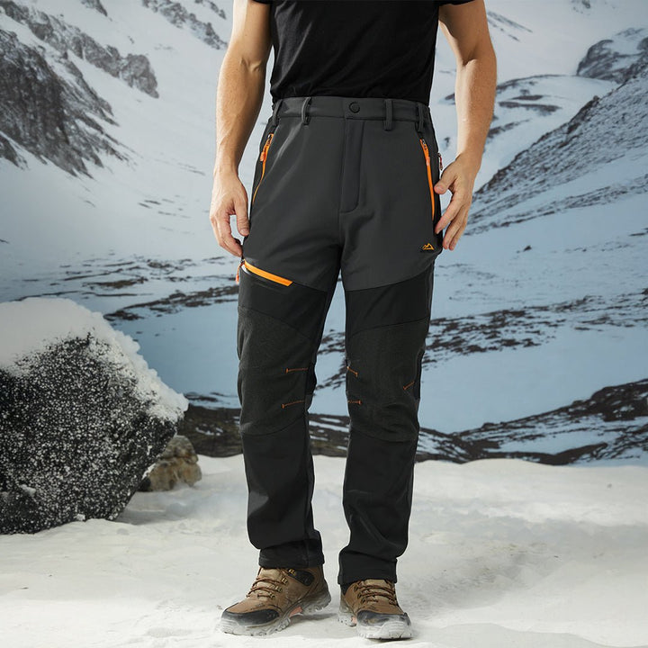 Ski pants | Water-repellent and fleece-lined hiking pants for men