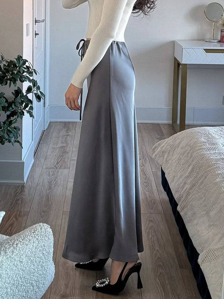 Laure | Luksus satiinihame - Eleganssia ja mukavuutta joka tilanteeseen