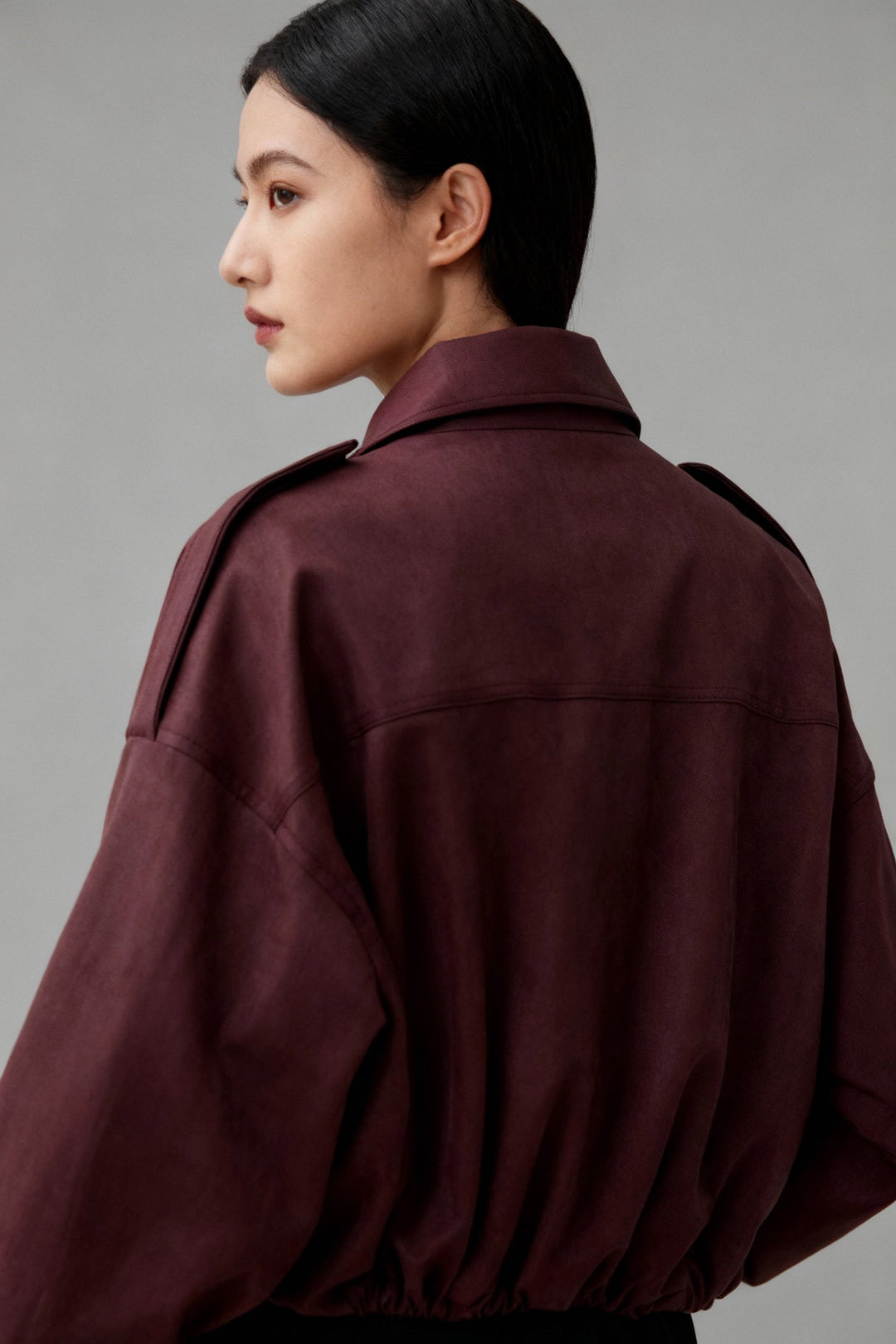 Noir Kort Bomberjakke | Elegant Suede-Look til Dame, Moderne & Stilfuld