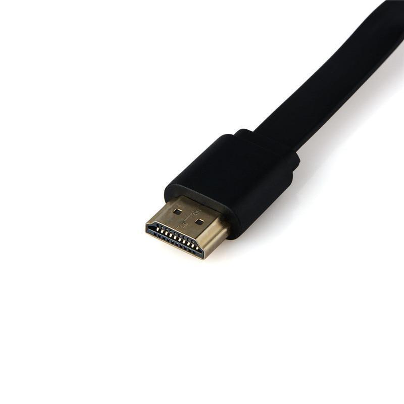 Sort HDMI-kabel med guldstik, flad ledning. Ideel til HD-video, lydoverførsel. Perfekt til TV, computer, hjemmebiograf.
