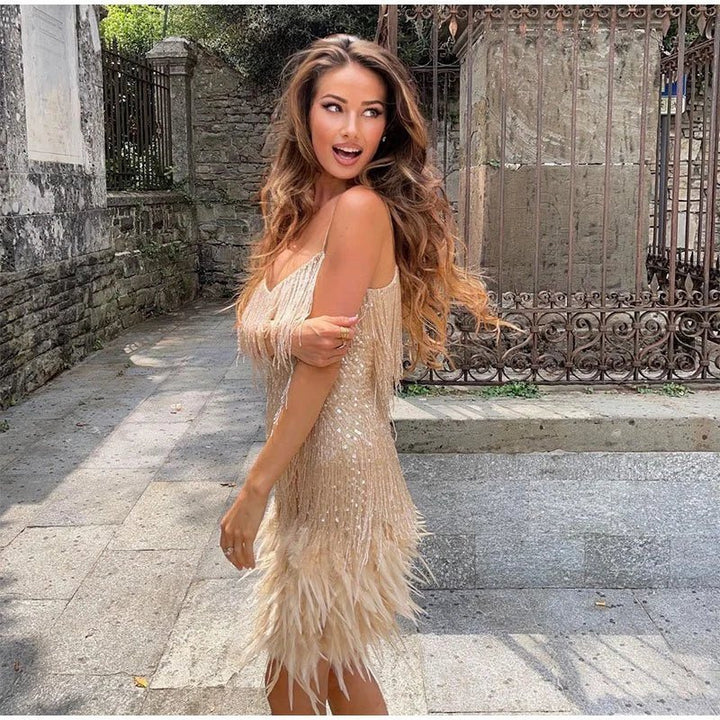 Pauline | Loistava cocktailmekko - Eleganssia ja glamouria