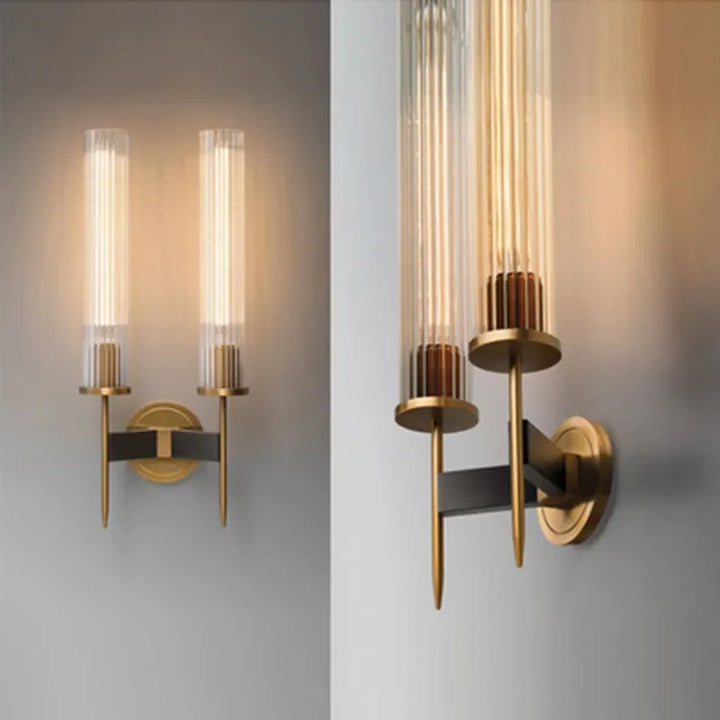 Möni | Modern wall lamp in rifled glass and copper finish